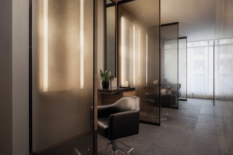 Four Seasons Hotel Toronto - Image 88