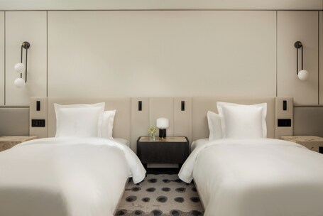 Four Seasons Hotel Toronto - Image 83