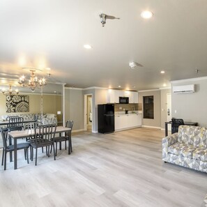Majestic Suite Extended Stay | 1 bedroom, desk, iron/ironing board, free cribs/infant beds - Alexis Park All Suite Resort (Las Vegas)