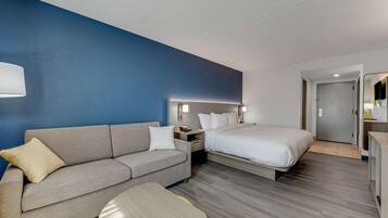 1 King Bed, 1 Sofabed, Non Smoking