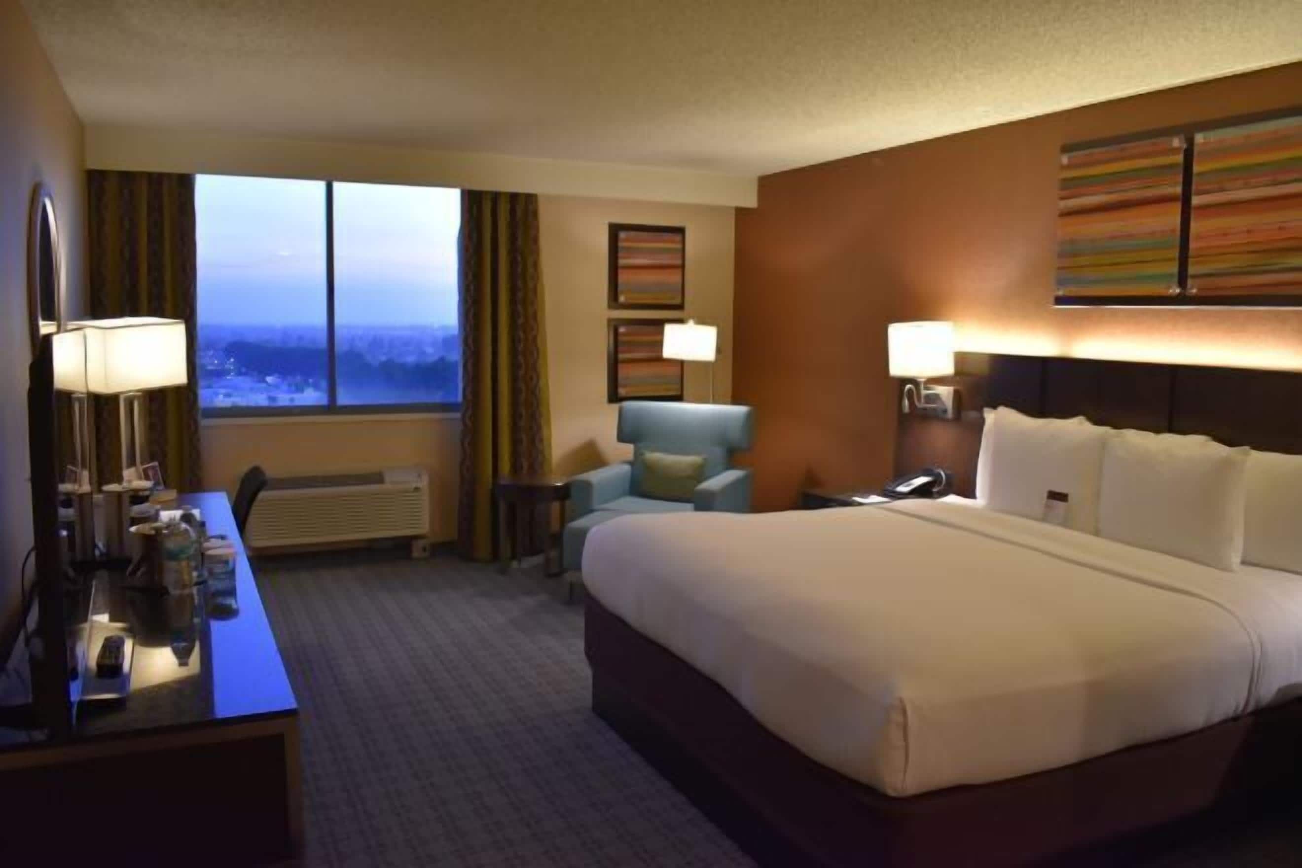 Premium bedding, down comforters, Tempur-Pedic beds, in-room safe