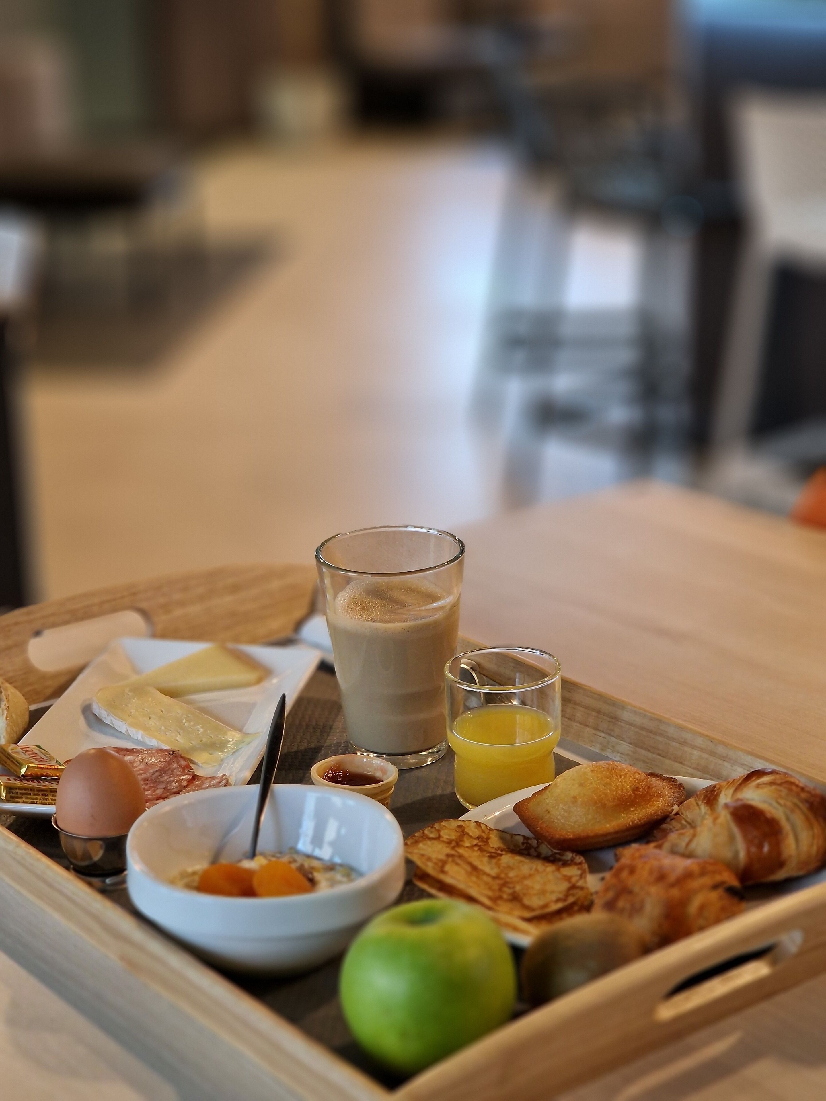 daily buffet breakfast (eur 12.90 per person)