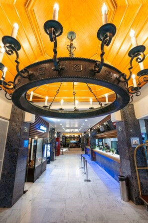 Reception - Plaza Sao Rafael Hotel (Porto Alegre)