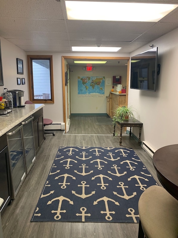 Reception - Marina Motel (Seward)