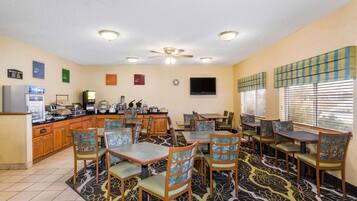 Tägliches inbegriffenes Frühstücksbuffet