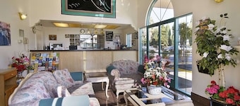 Days Inn by Wyndham Riverside Tyler Mall