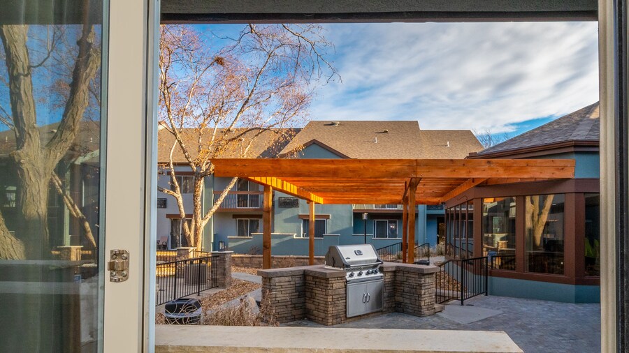 Endeavor Inn & Suites, Trademark Collection by Wyndham