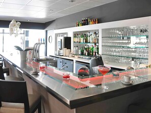 Bar (en la propiedad)