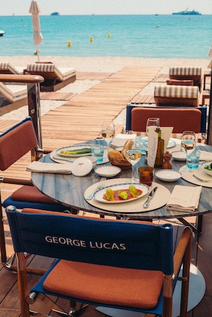 Private beach, sun loungers, beach umbrellas, beach towels