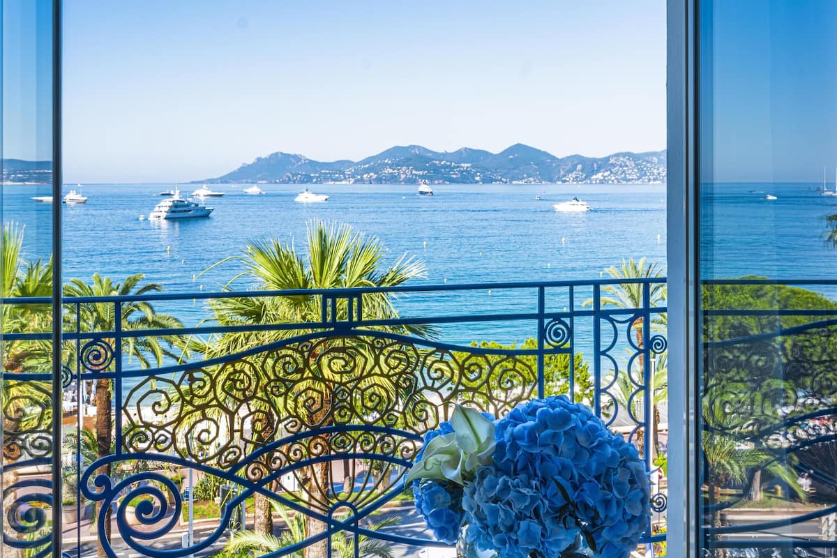 hypo-allergenic bedding, minibar, in-room safe, individually decorated