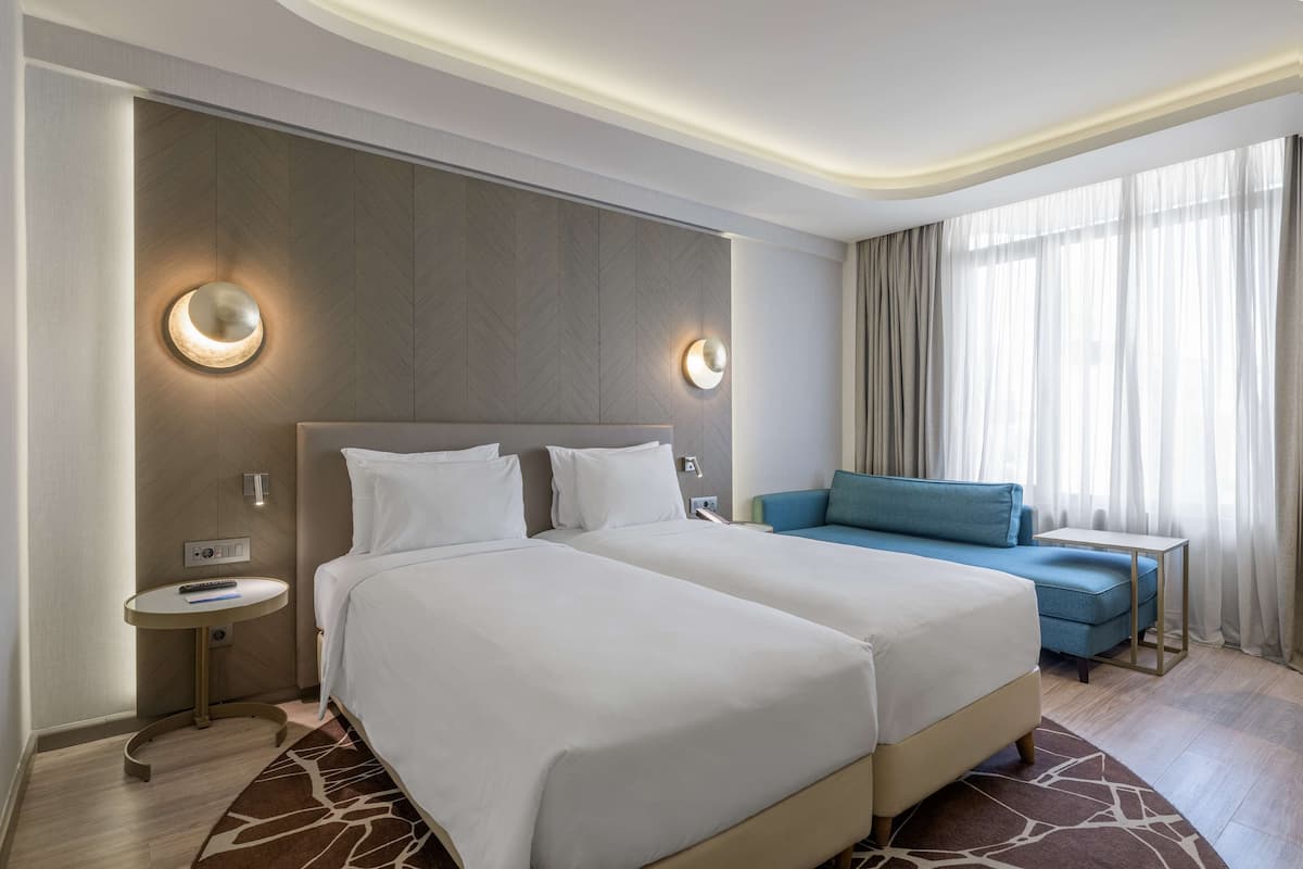 Superior Room | Premium bedding, minibar, in-room safe, individually furnished