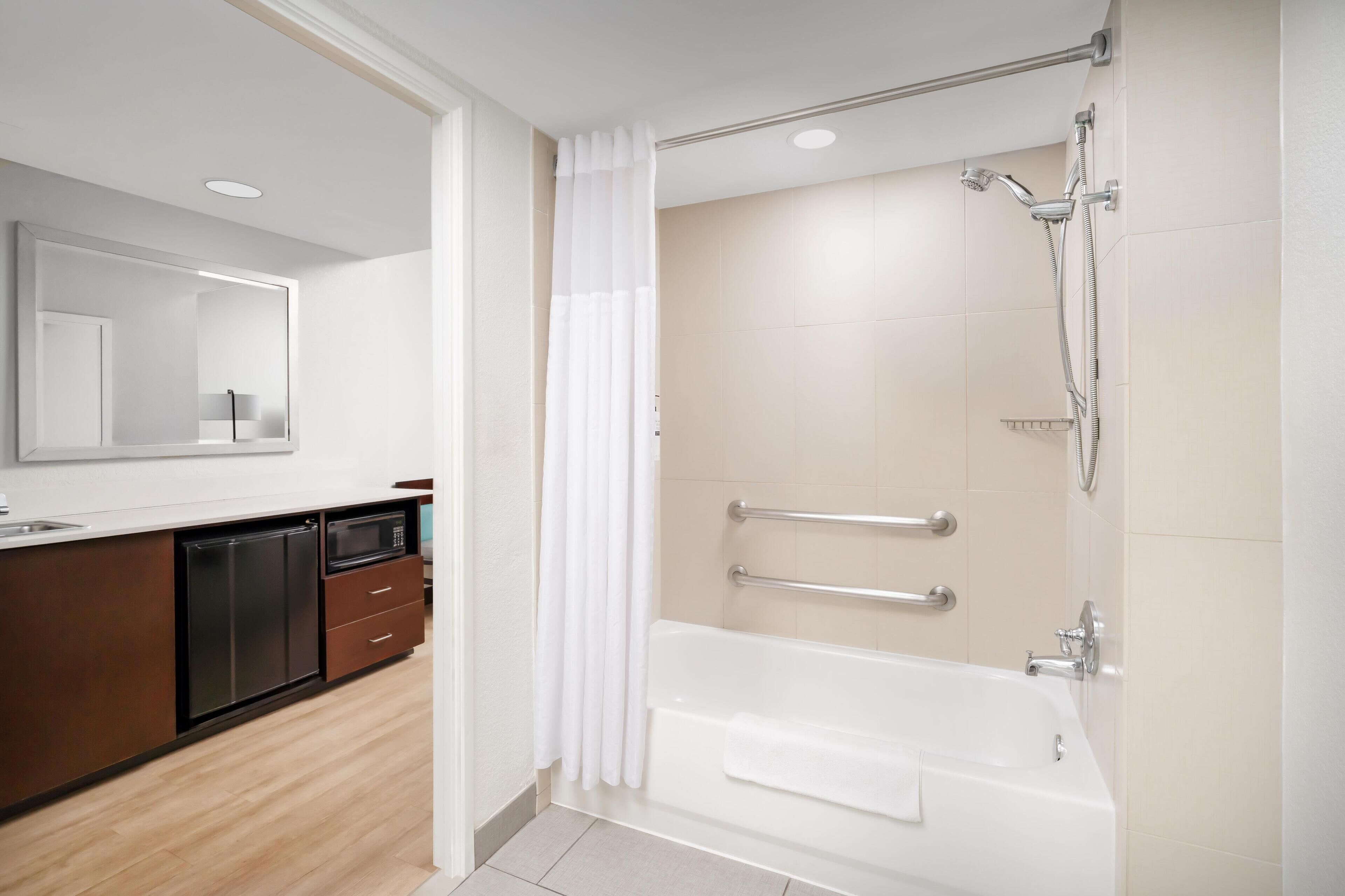 Free toiletries, hair dryer, towels