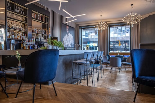 Radisson Blu Schwarzer Bock Hotel (3)