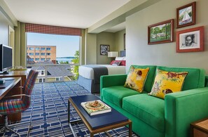 1 bedroom, premium bedding, in-room safe, desk