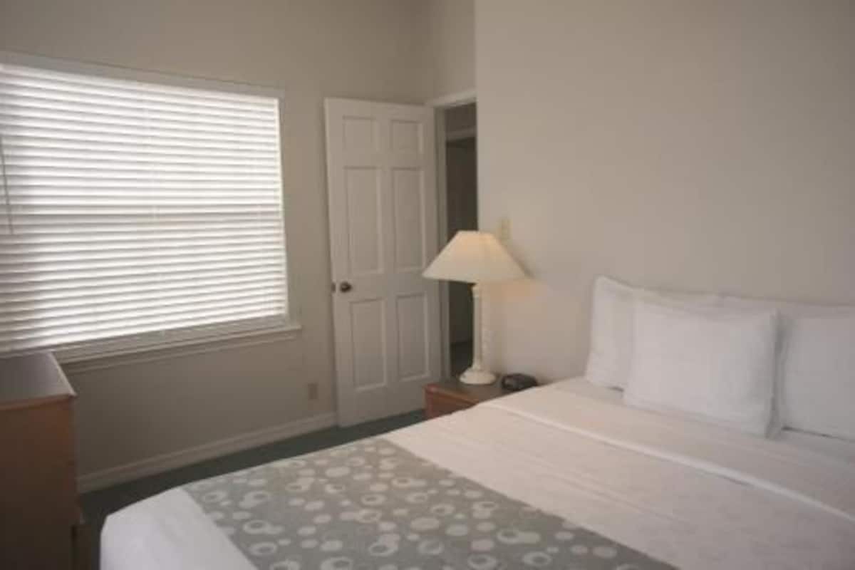 Iron/ironing board, free cots/infant beds, free WiFi, bed sheets