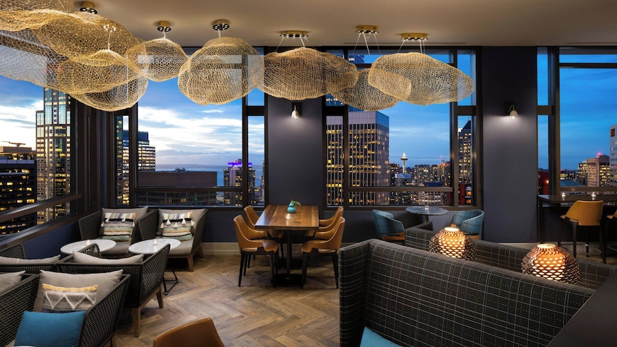 Renaissance Seattle Hotel