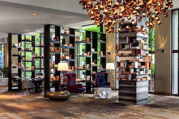 Renaissance Seattle Hotel