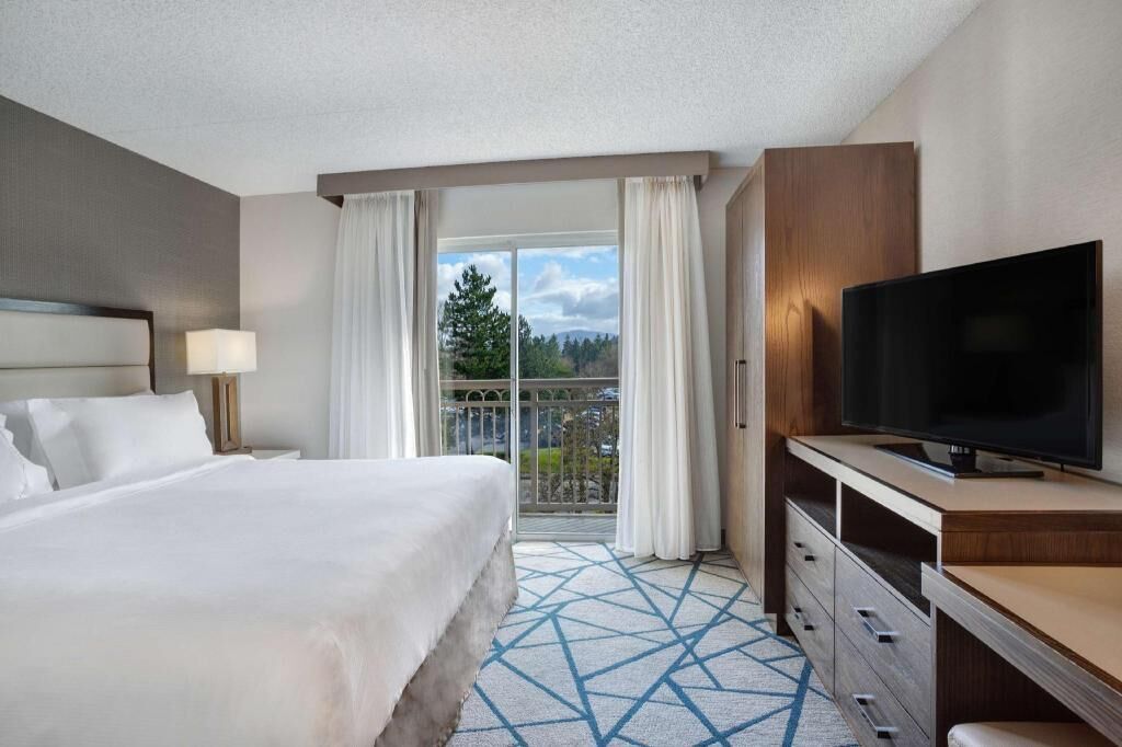 1 bedroom, in-room safe, desk, blackout curtains