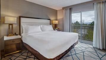 1 soverom, safe på rommet, skrivebord og blendingsgardiner