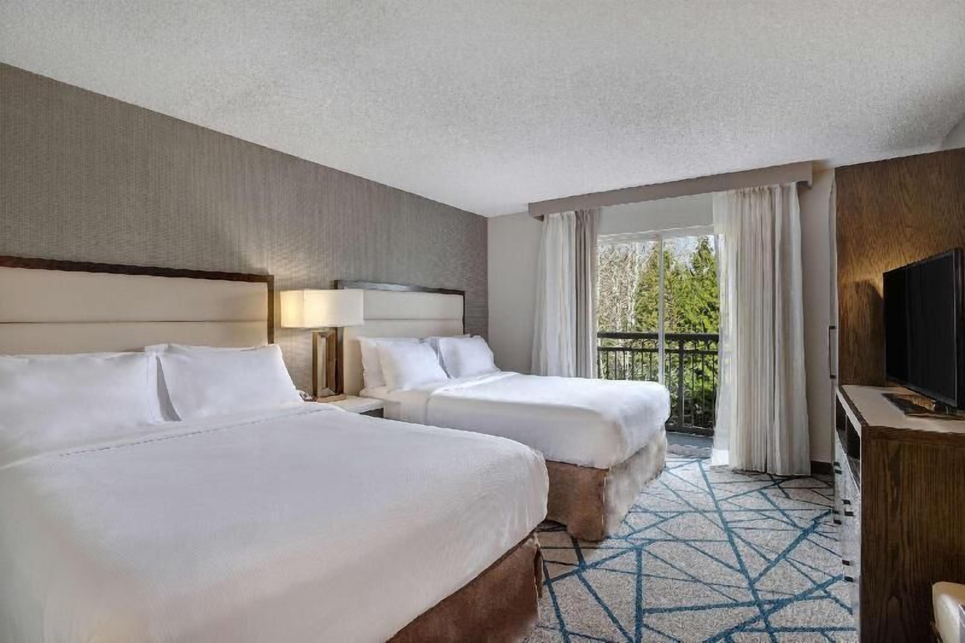 1 bedroom, in-room safe, desk, blackout curtains