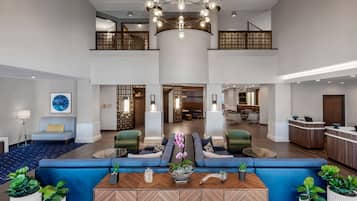 Lobby-Lounge