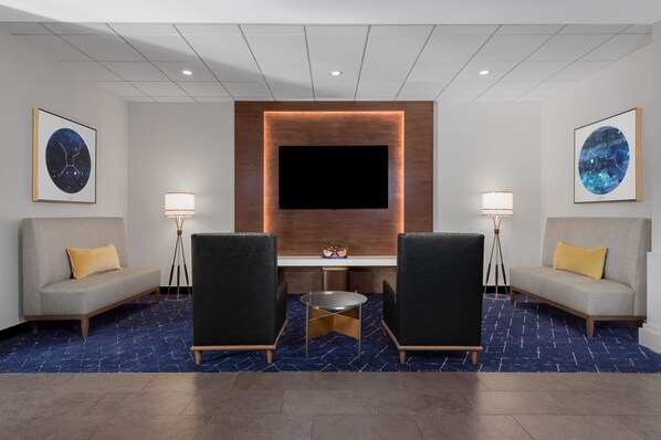 Lobby - Courtyard by Marriott San Diego Miramar (San Diego)