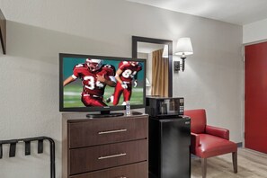 Habitación Deluxe, 1 cama Queen size, con acceso para personas discapacitadas, para no fumadores | 1 habitación, escritorio y espacio para trabajar con laptop 
