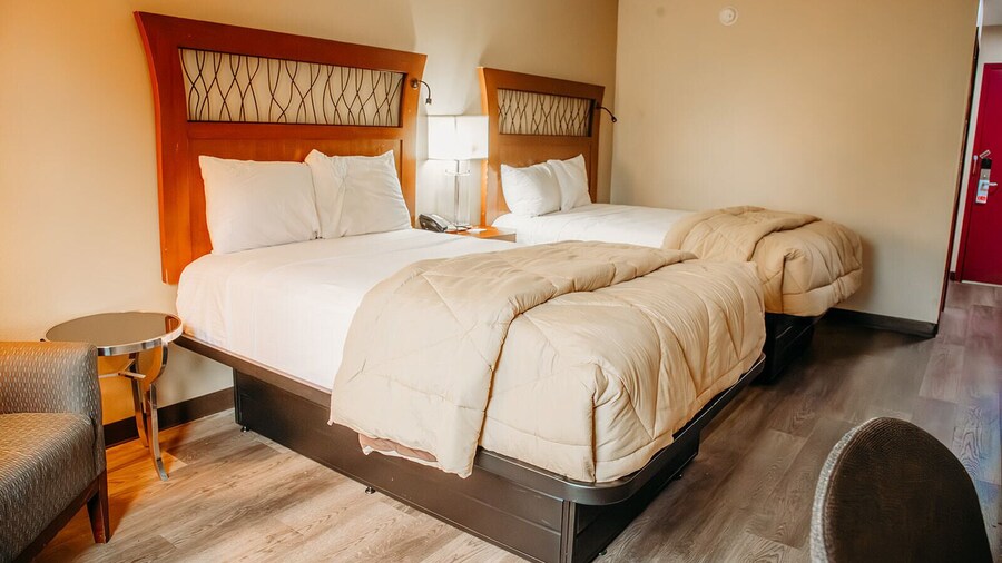 Country Garden & Suites