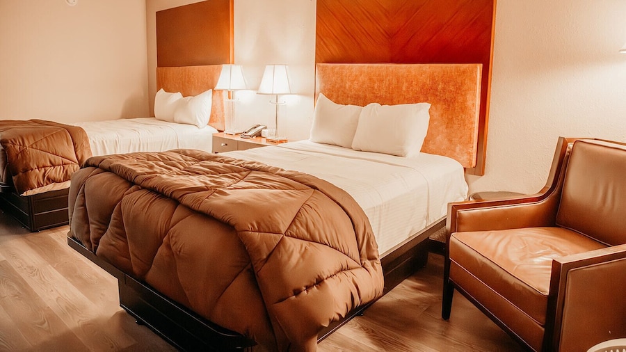 Country Garden & Suites