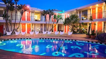 Udendørs pool, opvarmet pool