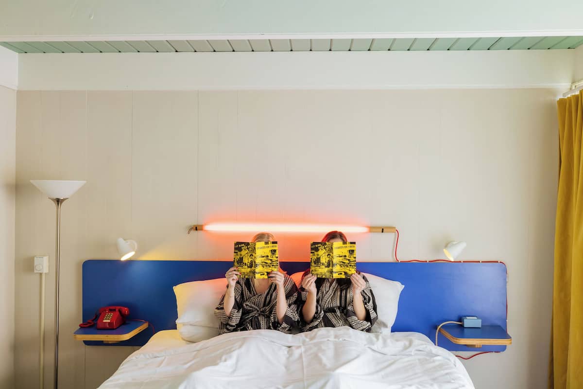 华丽客房, 1 张特大床 (Deluxe King Room) | 客房内保险箱、办公桌、熨斗/熨衣板、免费 WiFi