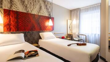 Standard Room, 2 Single Beds | Desk, blackout curtains, soundproofing, free cots/infant beds