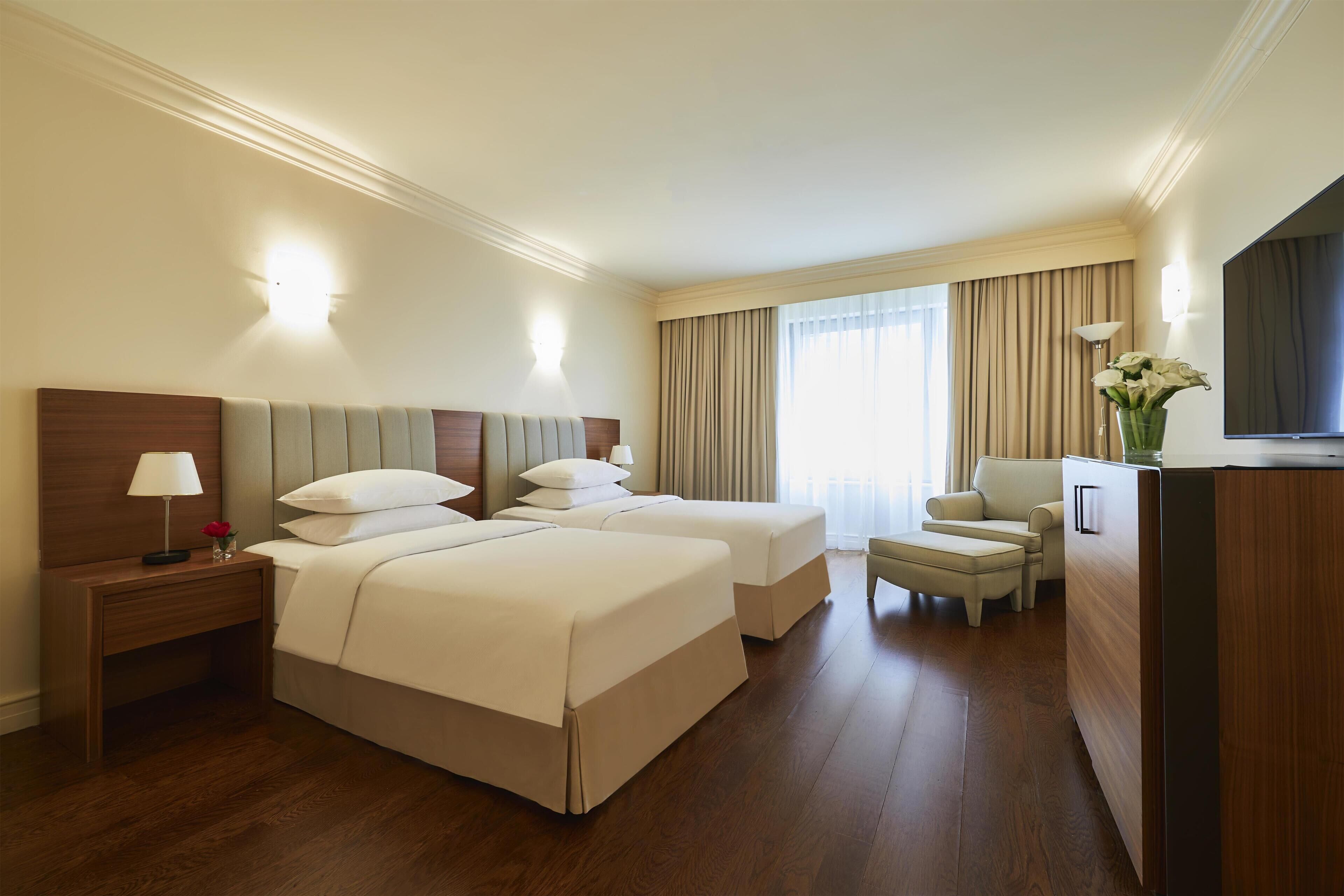 Family Suite, Multiple Beds | Hypo-allergenic bedding, minibar, in-room safe, desk