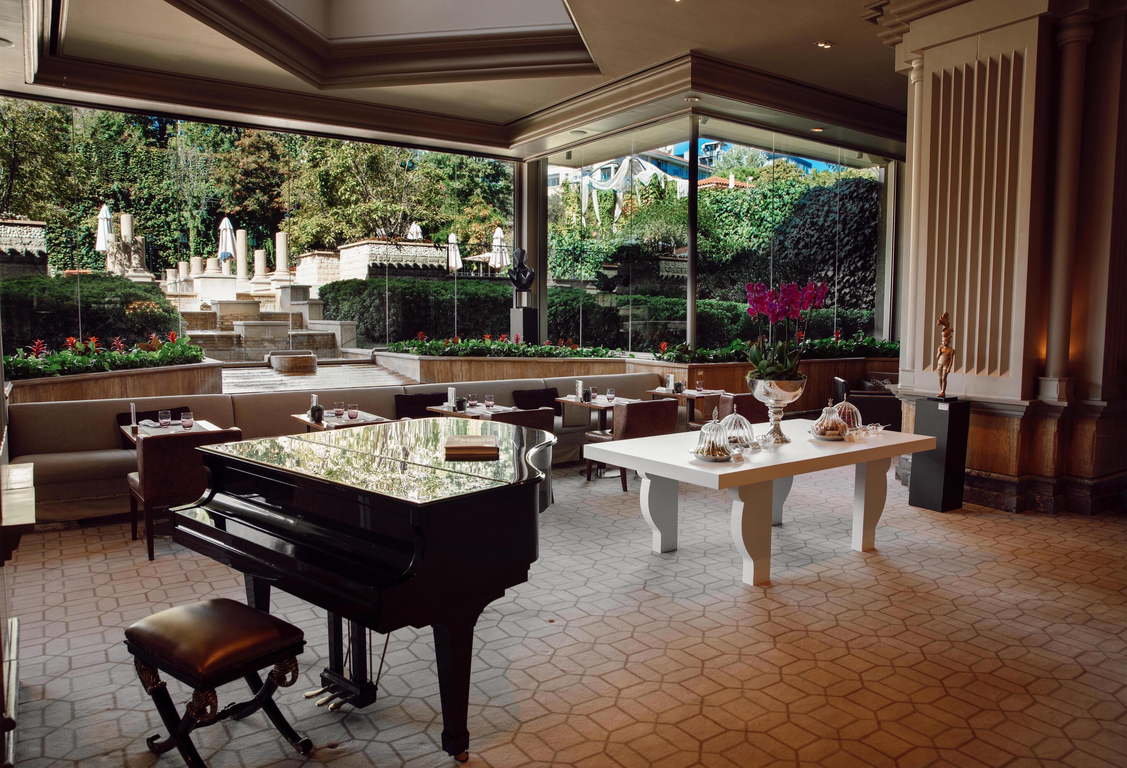 ล็อบบี้เลานจ์