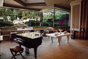 Lobby lounge - Grand Hyatt Istanbul (Istanbul)