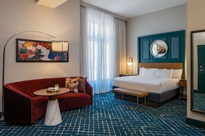Premium bedding, in-room safe, iron/ironing board, free WiFi - Hyatt Centric French Quarter (New Orleans)