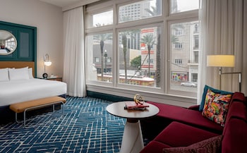 Premium bedding, in-room safe, iron/ironing board, free WiFi at Hyatt Centric French Quarter