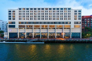 Exterior - Hyatt Regency Savannah (Savannah)