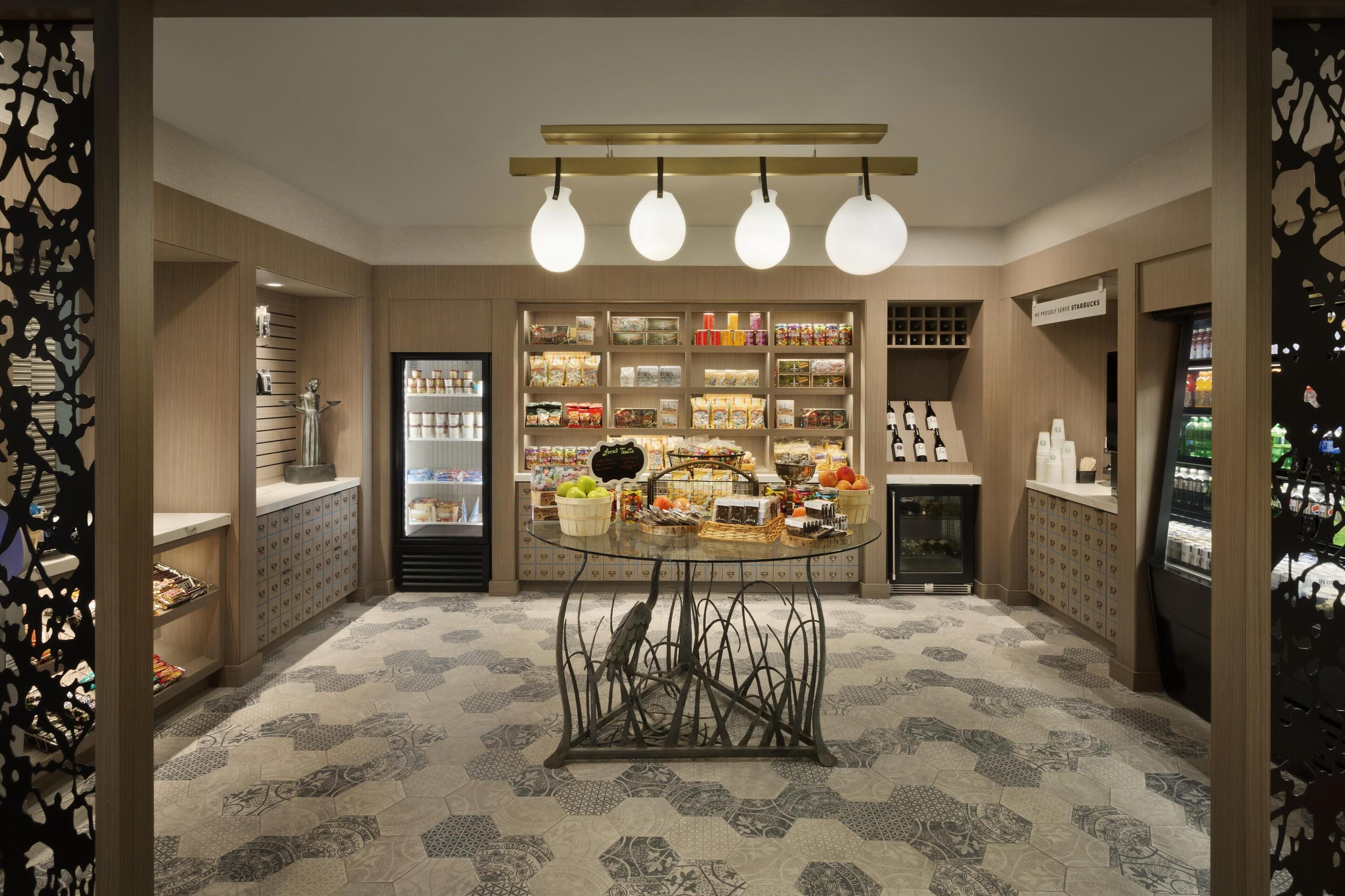 breakfast, lunch, dinner served; southern cuisine, al fresco dining