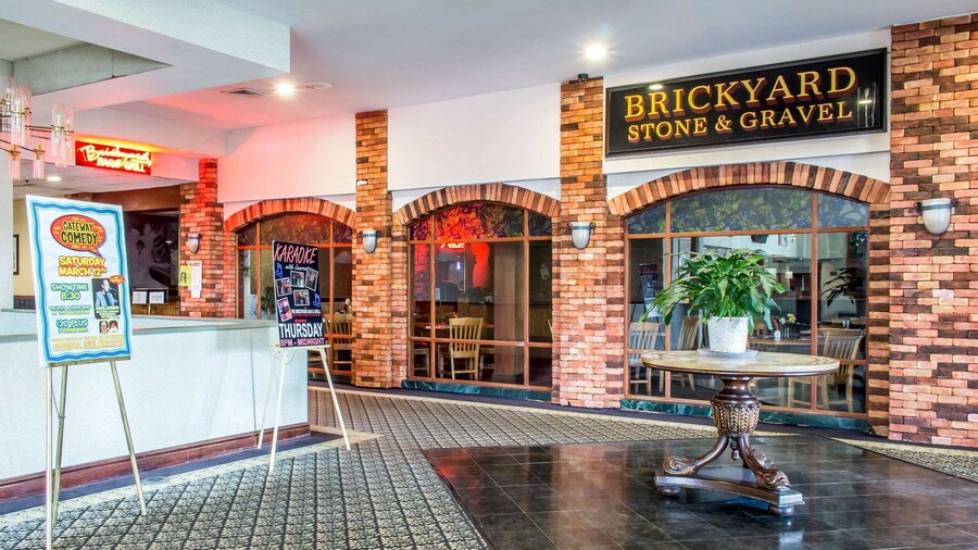 Clarion Hotel & Conference Center