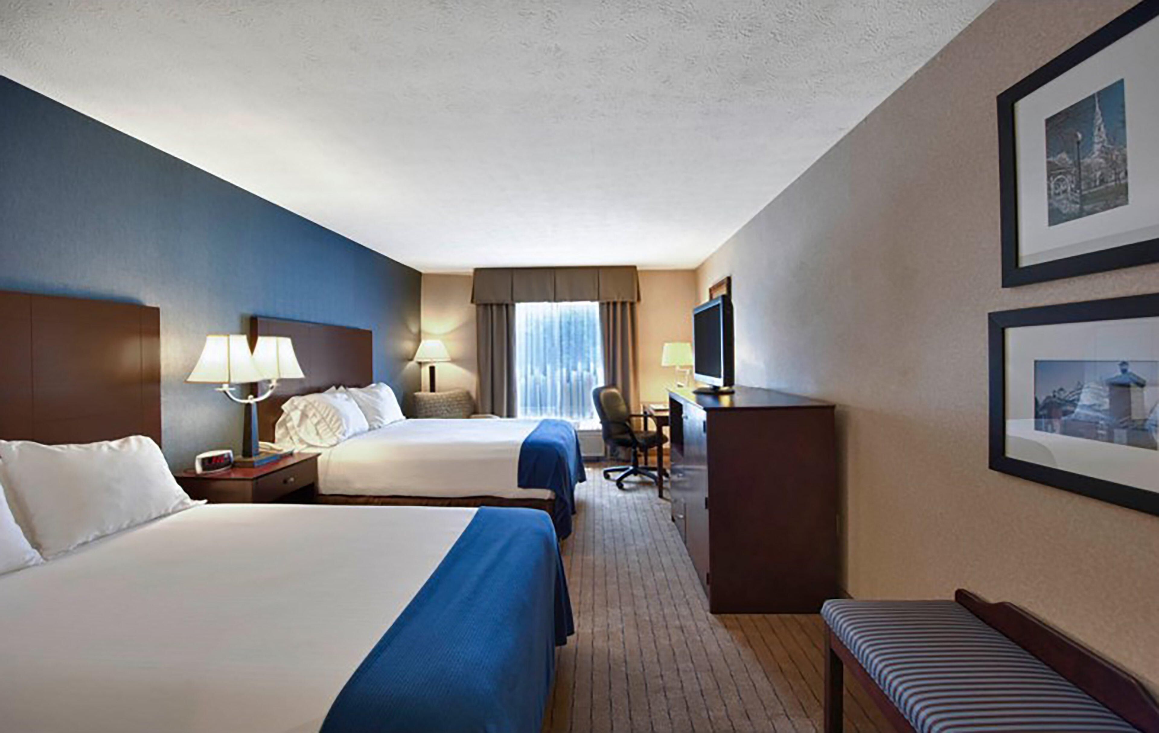In-room safe, desk, iron/ironing board, free cots/infant beds