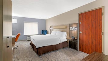 Habitación estándar, 1 cama King size, para no fumadores | Caja de seguridad en la habitación y escritorio