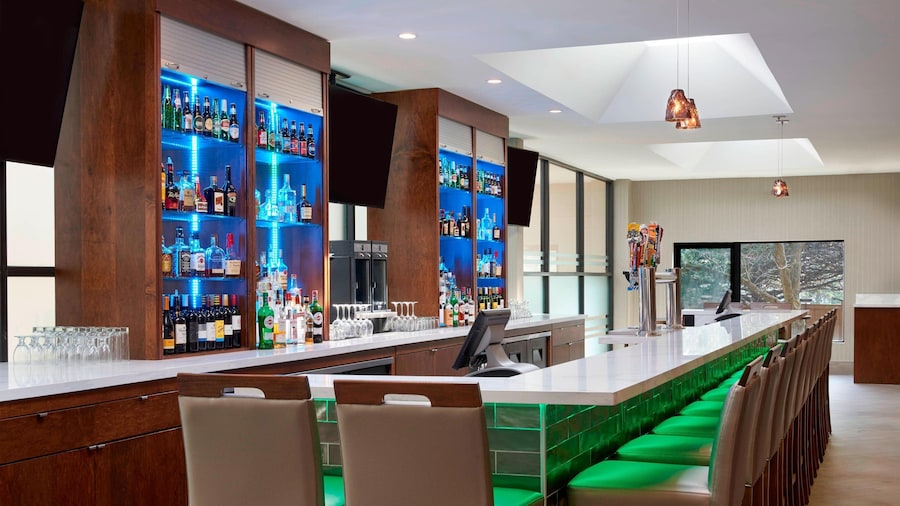 Four Points by Sheraton Toronto Airport