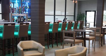 Four Points by Sheraton Toronto Airport