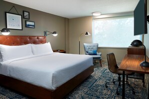 Zimmer, 1 King-Bett | Zimmersafe, Schreibtisch, Verdunkelungsvorhänge, Bügeleisen/Bügelbrett