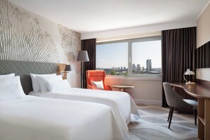 Deluxe Room, 2 Twin Beds, City View | Premium bedding, minibar, in-room safe, desk