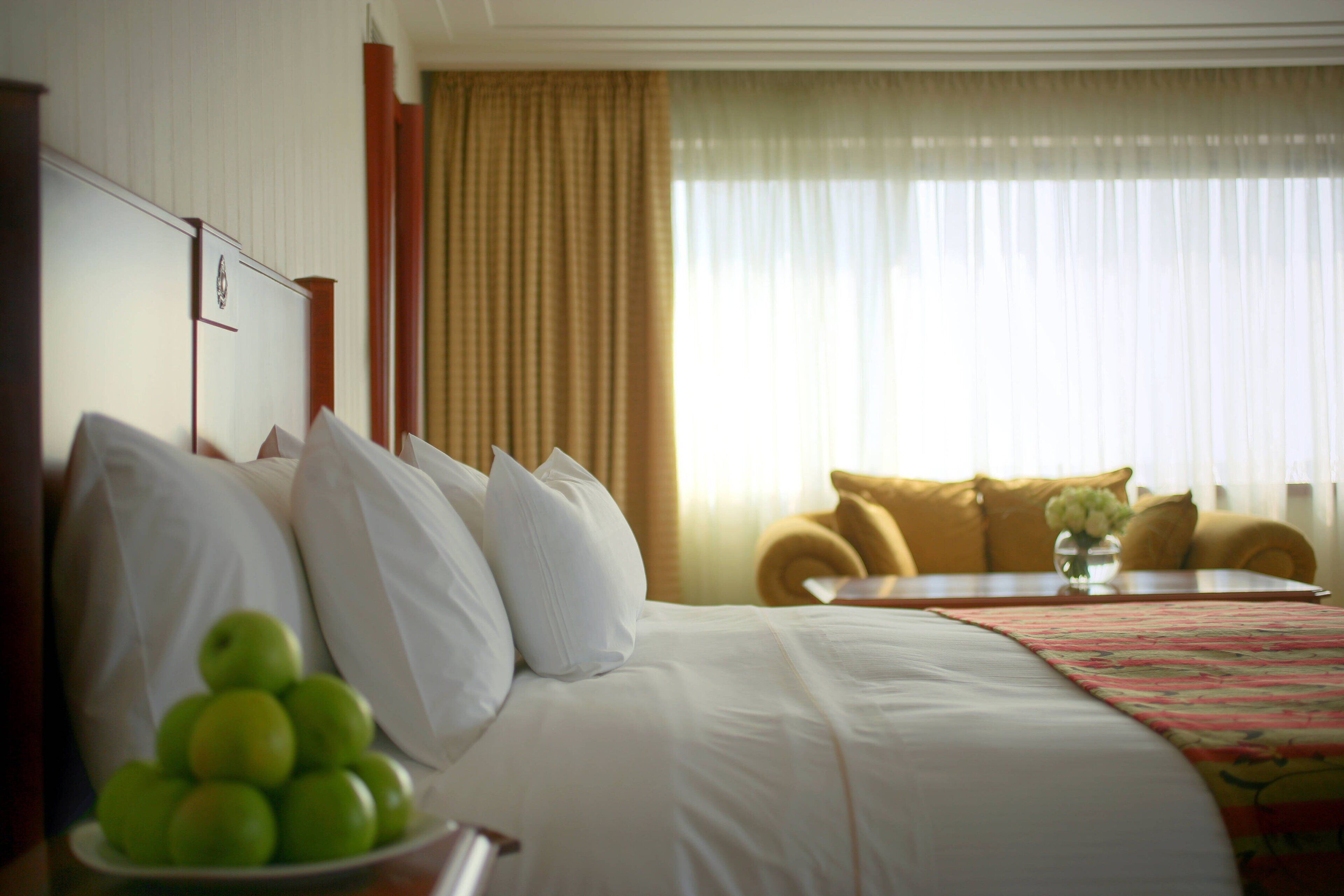 presidential suite, 2 bedrooms, city view | premium bedding, minibar, in-room safe, desk