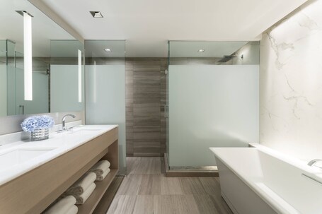 The Ritz Carlton, Chicago - Image 96
