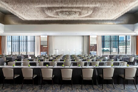 The Ritz Carlton, Chicago - Image 42