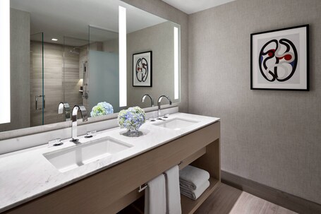 The Ritz Carlton, Chicago - Image 94